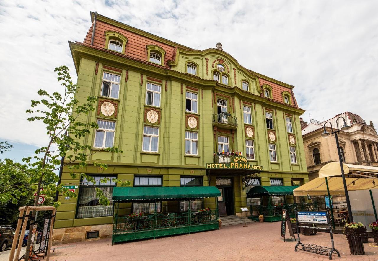 Grand Hotel Praha Jičín Exterior foto